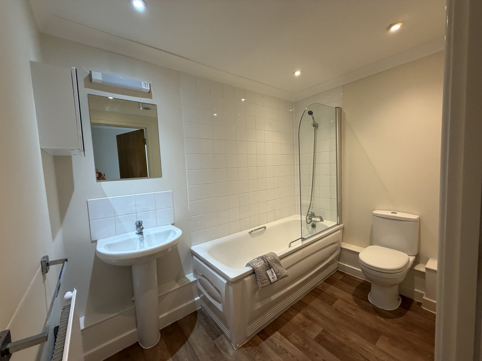 Bathroom, Flat 11 Conel Court