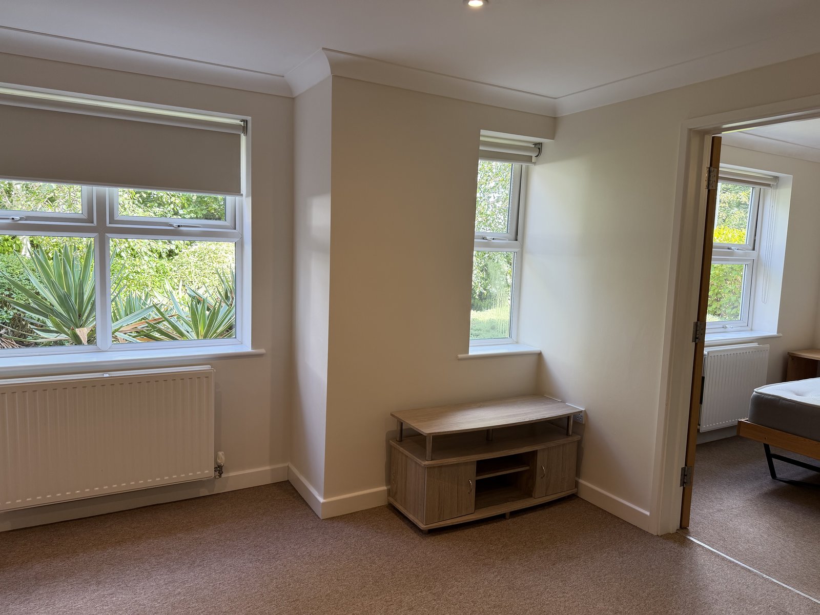 Lounge, Flat 4 Conel Court