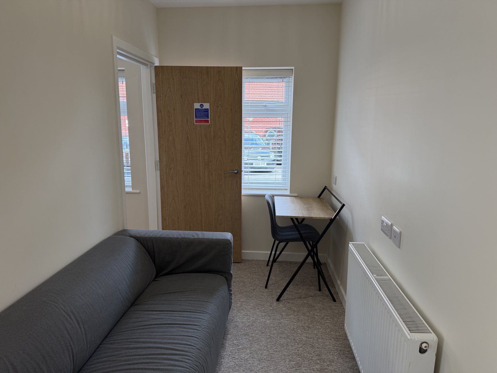 Living and study space, Flat 12 Richmond Court