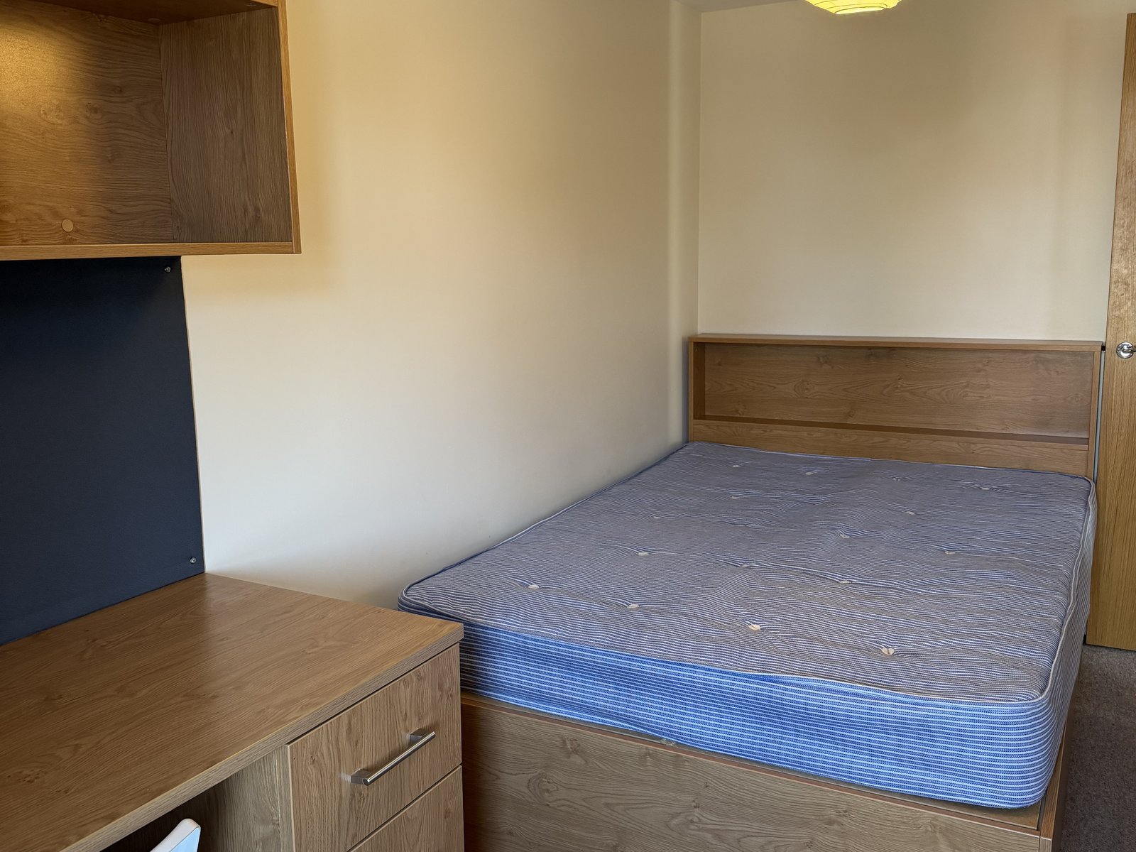 Bedroom and desk, Flat 4 Richmond Court