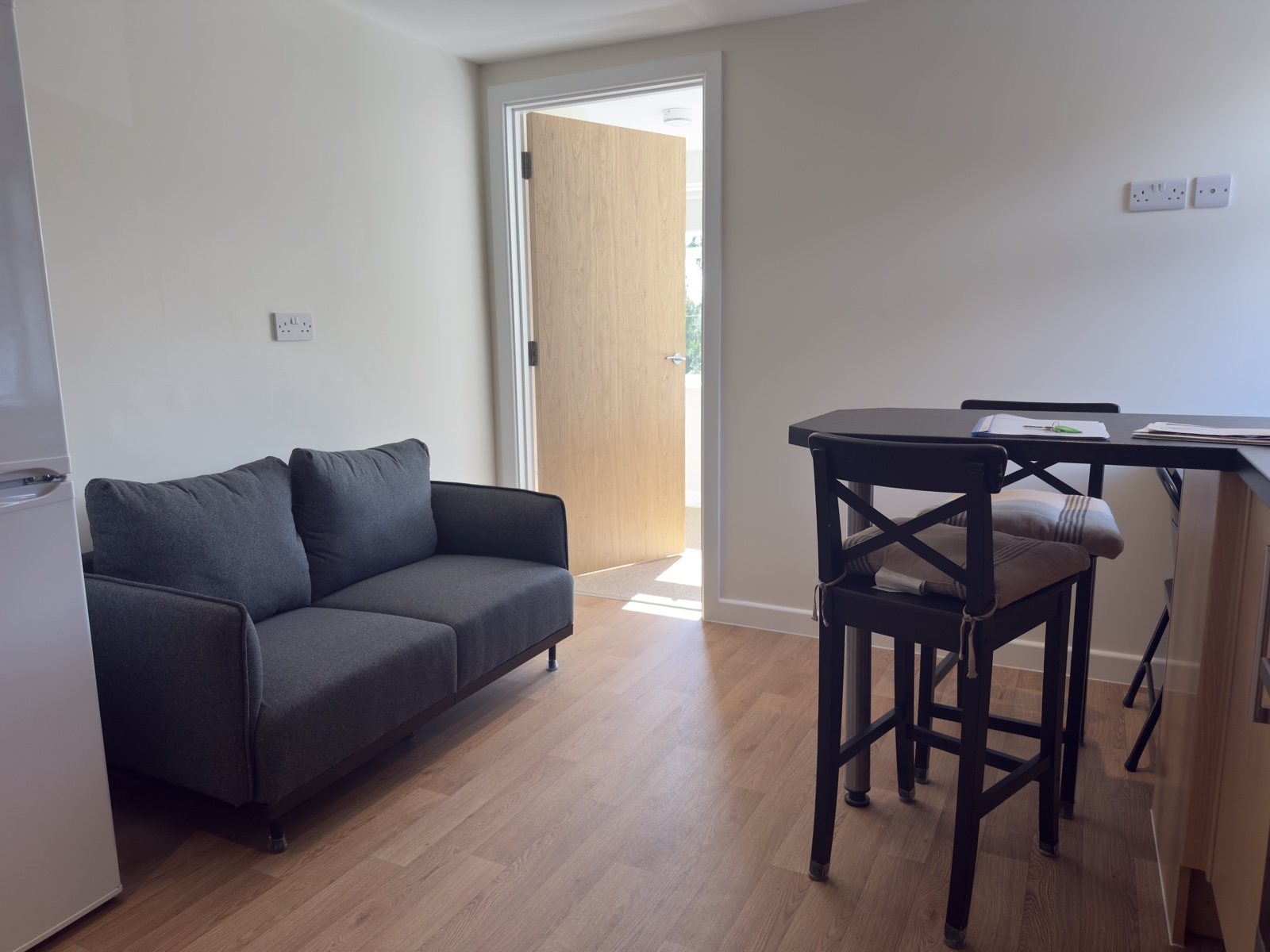 Lounge, Flat 5 Richmond Court